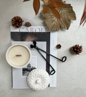 COSY CASHMERE ACORN CANDLE