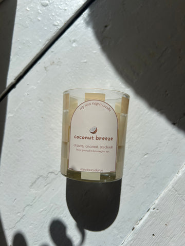 Coconut Breeze Small Candle