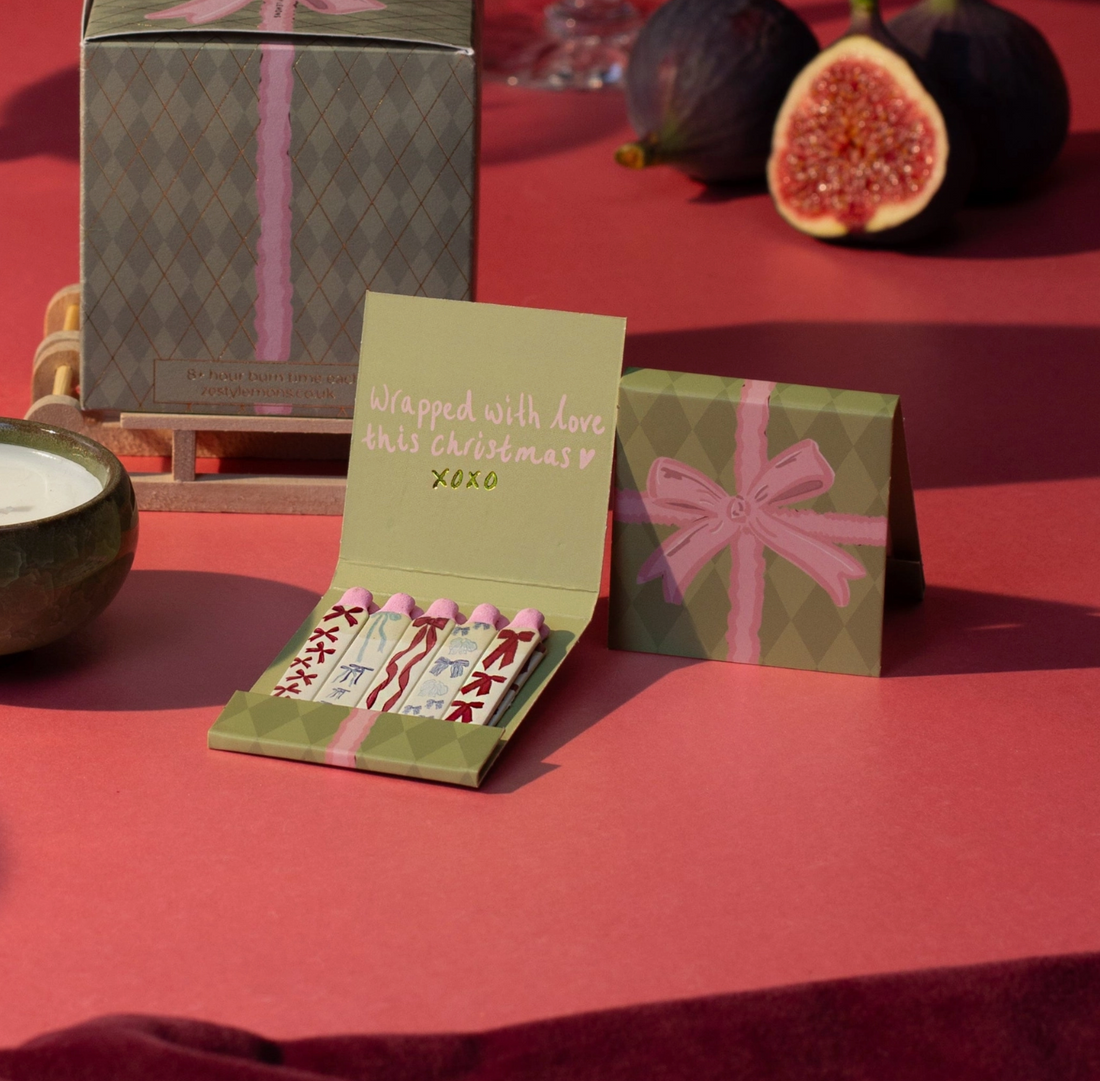 'Wrapped with Love' Matchbook