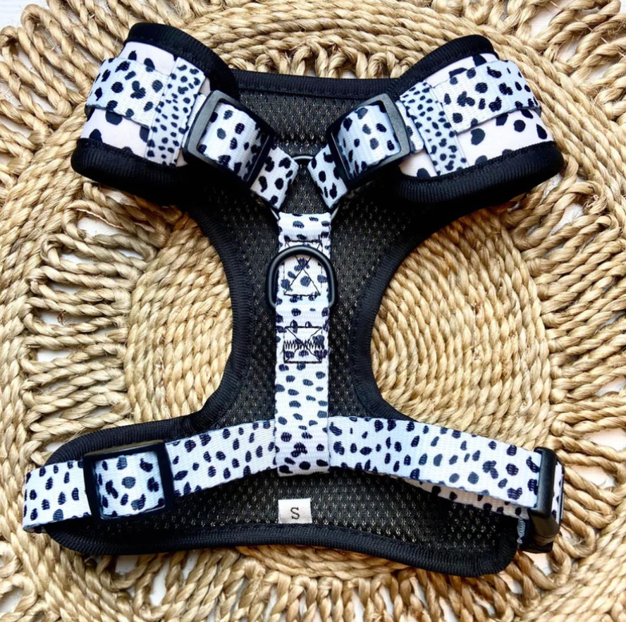Monochrome Spots Adjustable Neck Harness